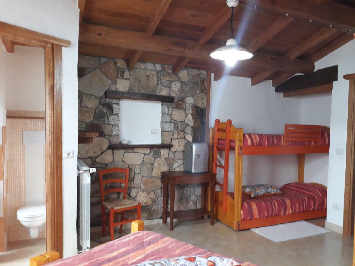 B&B Gennargentu Fonni Εξωτερικό φωτογραφία
